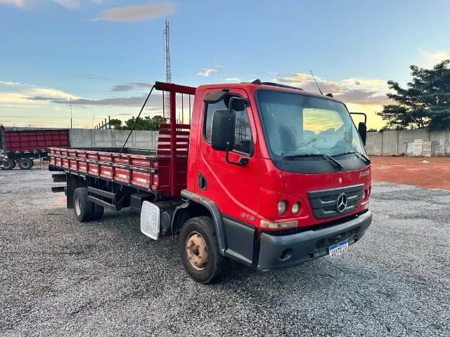 MB CAMINHÃO ACCELO 815 - Foto 4