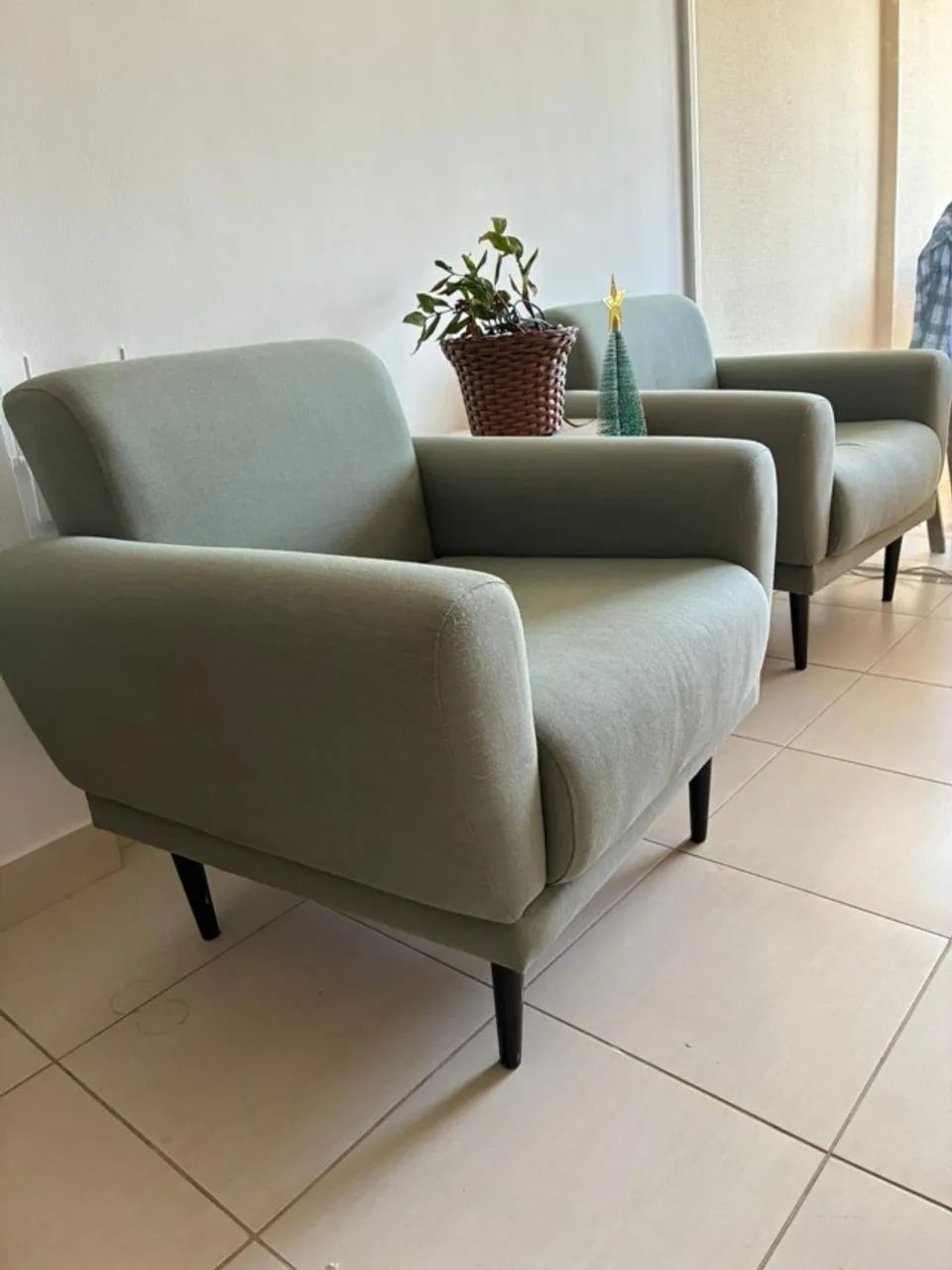 Poltronas65082639996802123