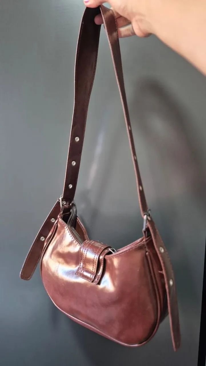 Bolsa couro fake marrom - Foto 2