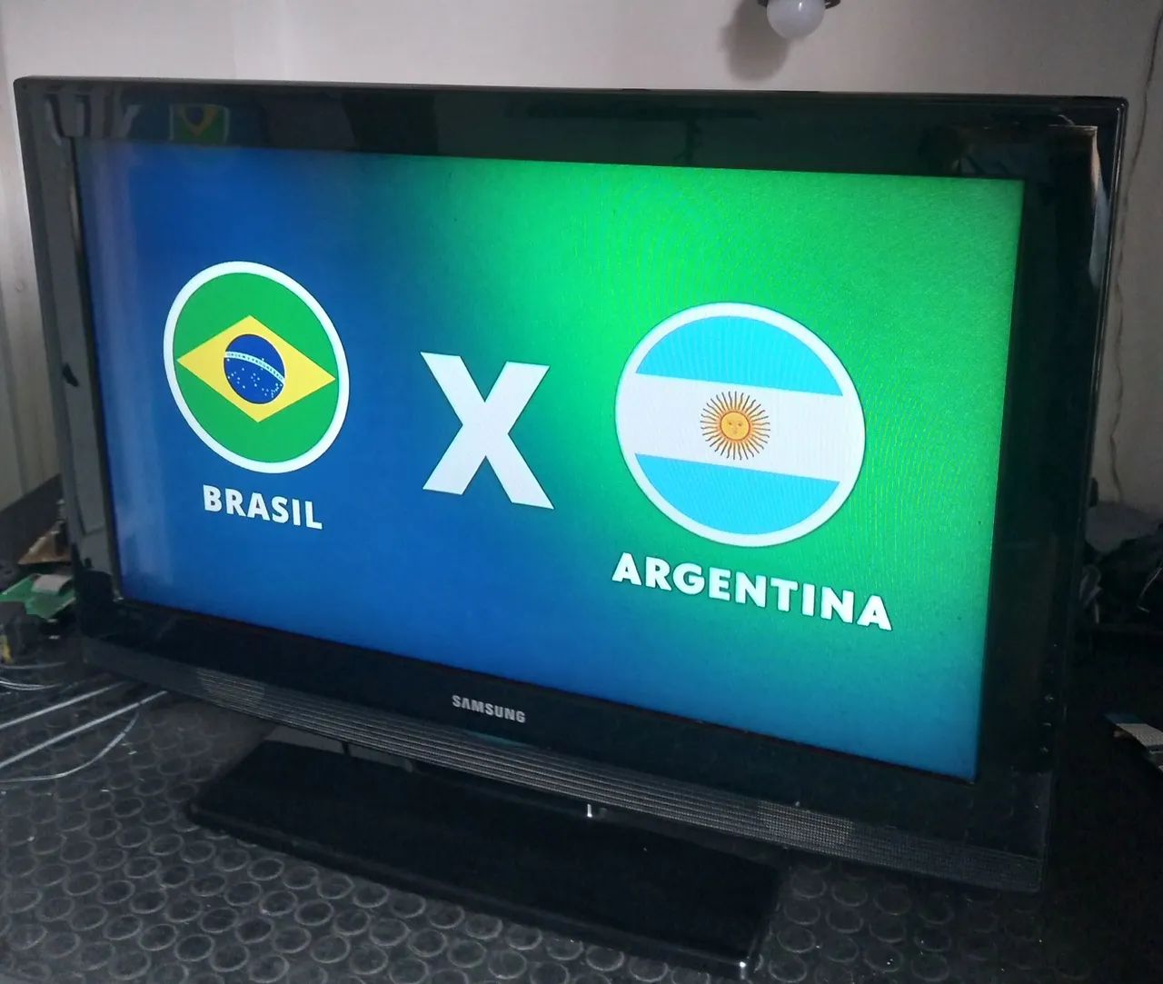 Tv Samsung 32 LCD. - Foto 2