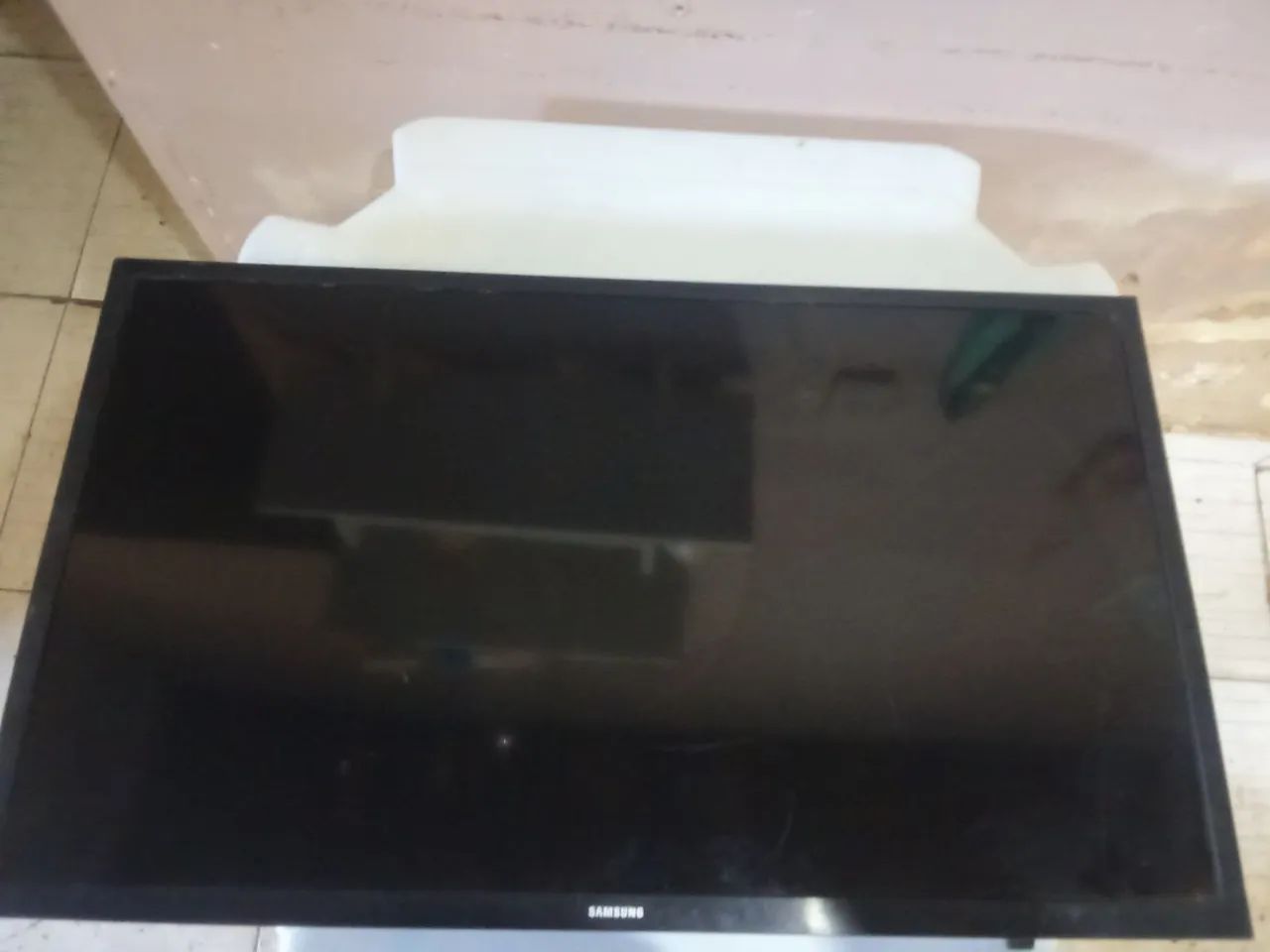 TV Samsung 32 polegadas para retiradas de pesas ou coserto 