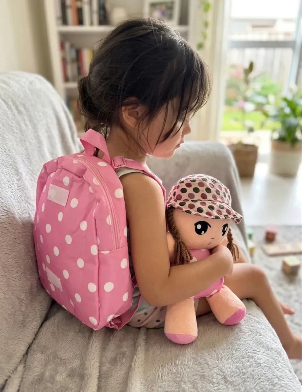 Mini Mochila de Tecido + Boneca de Pano à Pronta Entrega - Foto 2