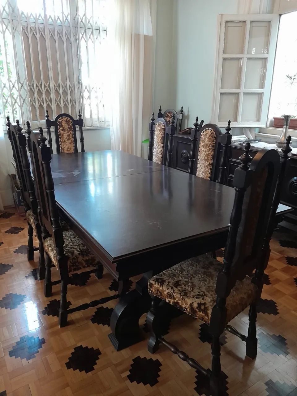 Conjunto Sala de Jantar em estilo colonial. - Foto 3