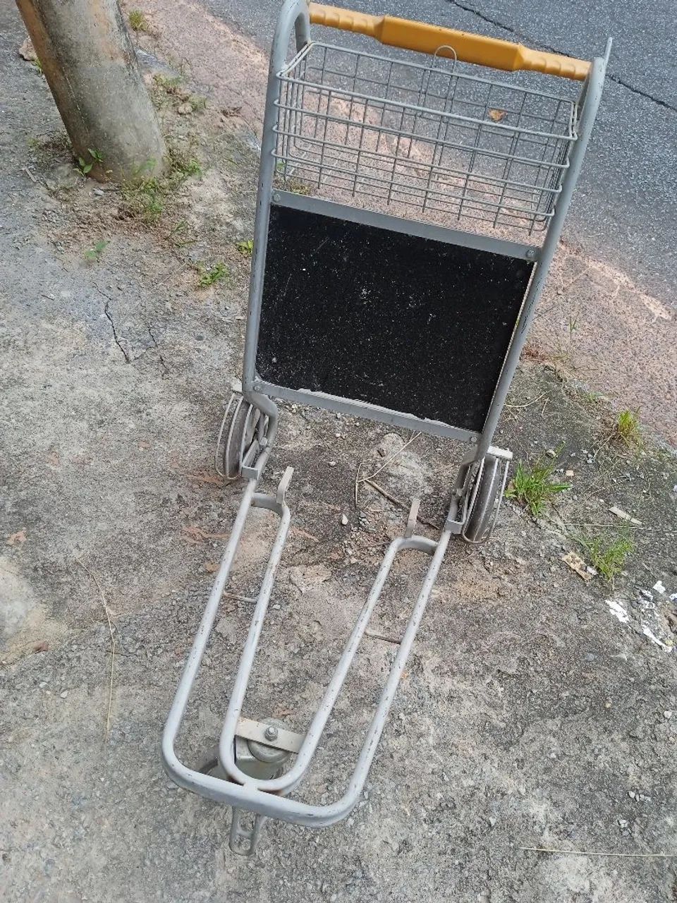 Carrinho de carga Grande Reforçado com cestinha - Foto 5