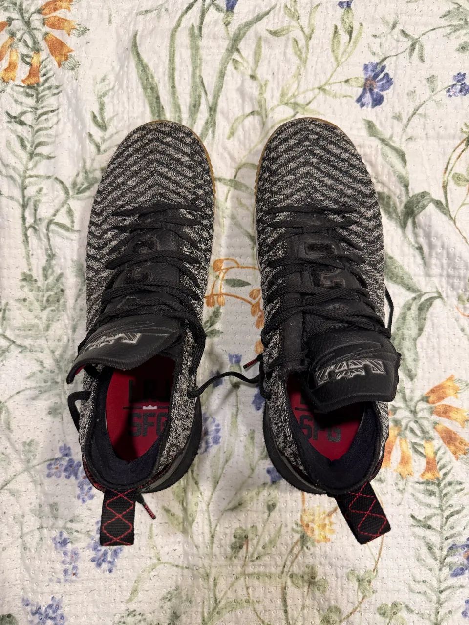 Nike Lebron 16 Oreo - Foto 5