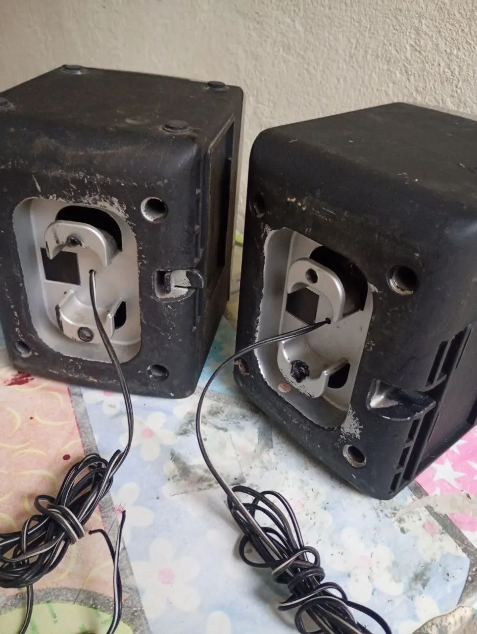 2 Caixas de som de Micro System (uma com som xiando) - Foto 4