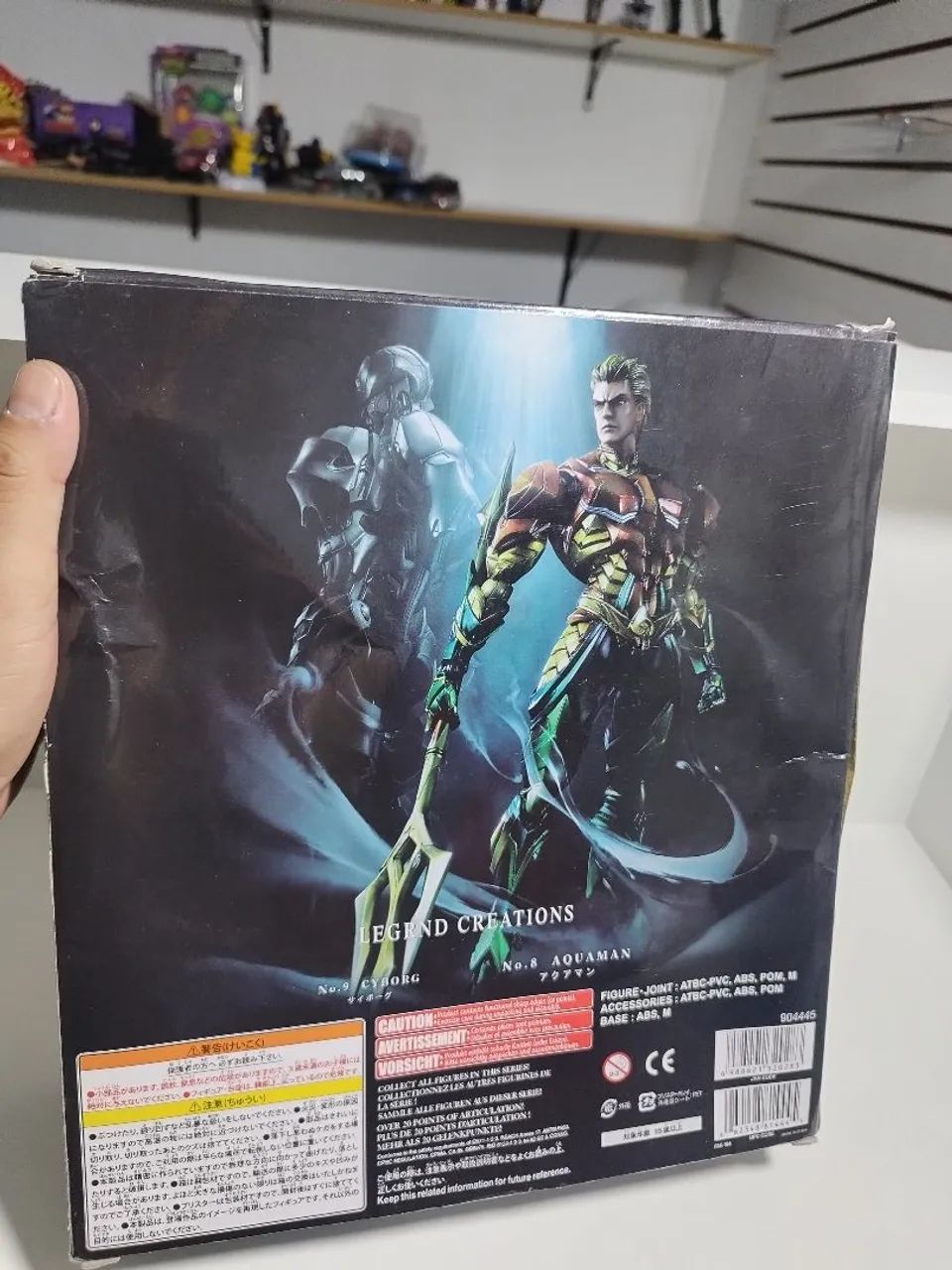 Boneco - play arts Aquaman  - Foto 4