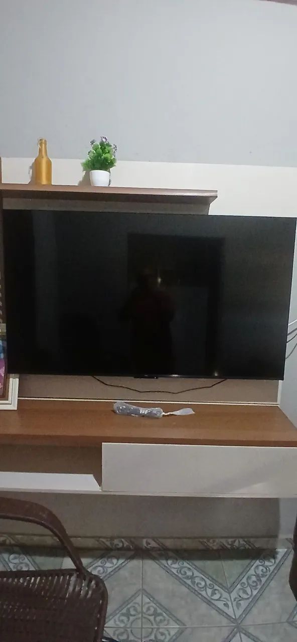 Vende-se TV TCL 55 POLEGADAS - Foto 2
