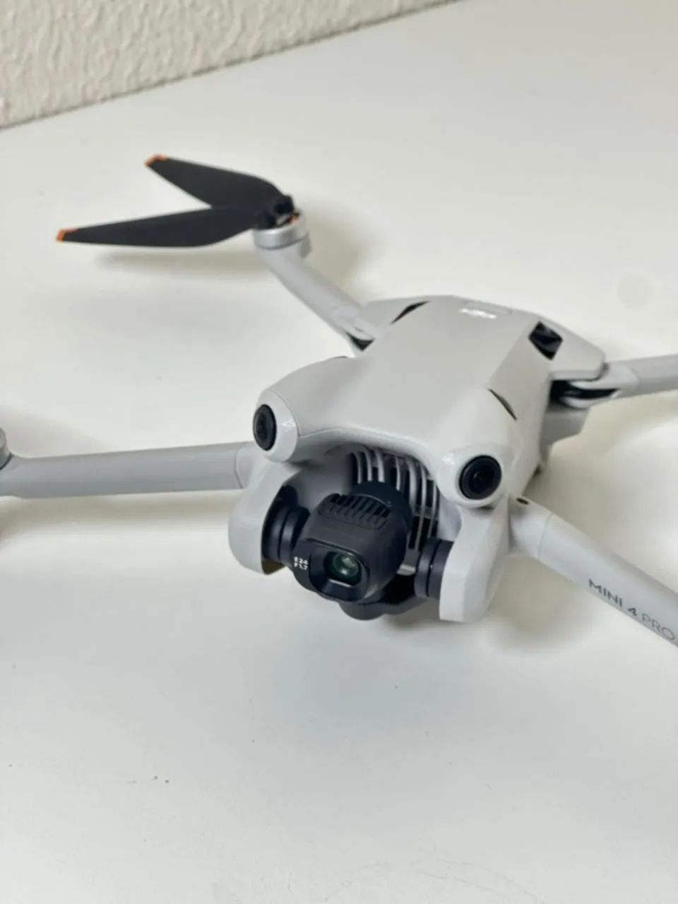 Drone DJI MINI 4 PRO + RC-N3 | FLY MORE Combo | 3 baterias - Foto 2