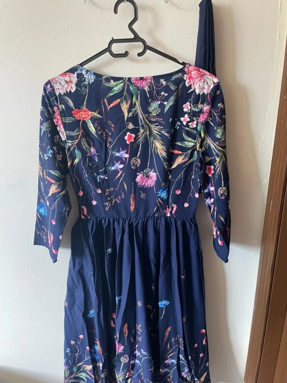 Vestido Shein (NOVO/ modelo midi) - P - Foto 3