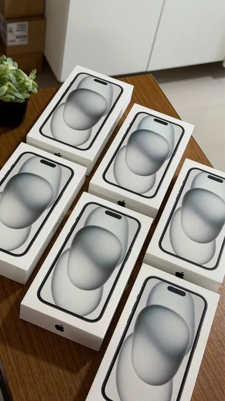 iPhone 15 128gb - Preto 