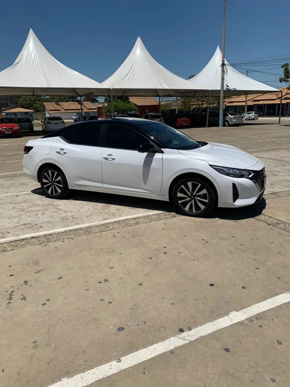 Nissan Sentra EXCLUSIVE 2.0 16V AUT. 2025