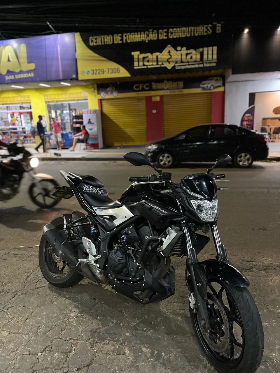 YAMAHA MT-03 2016/17 - Foto 5