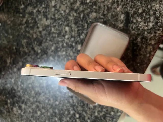 iPhone 14 - Foto 4