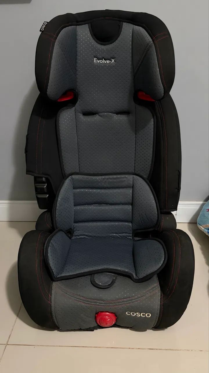 Cadeirinha veicular infantil  com Isofix 