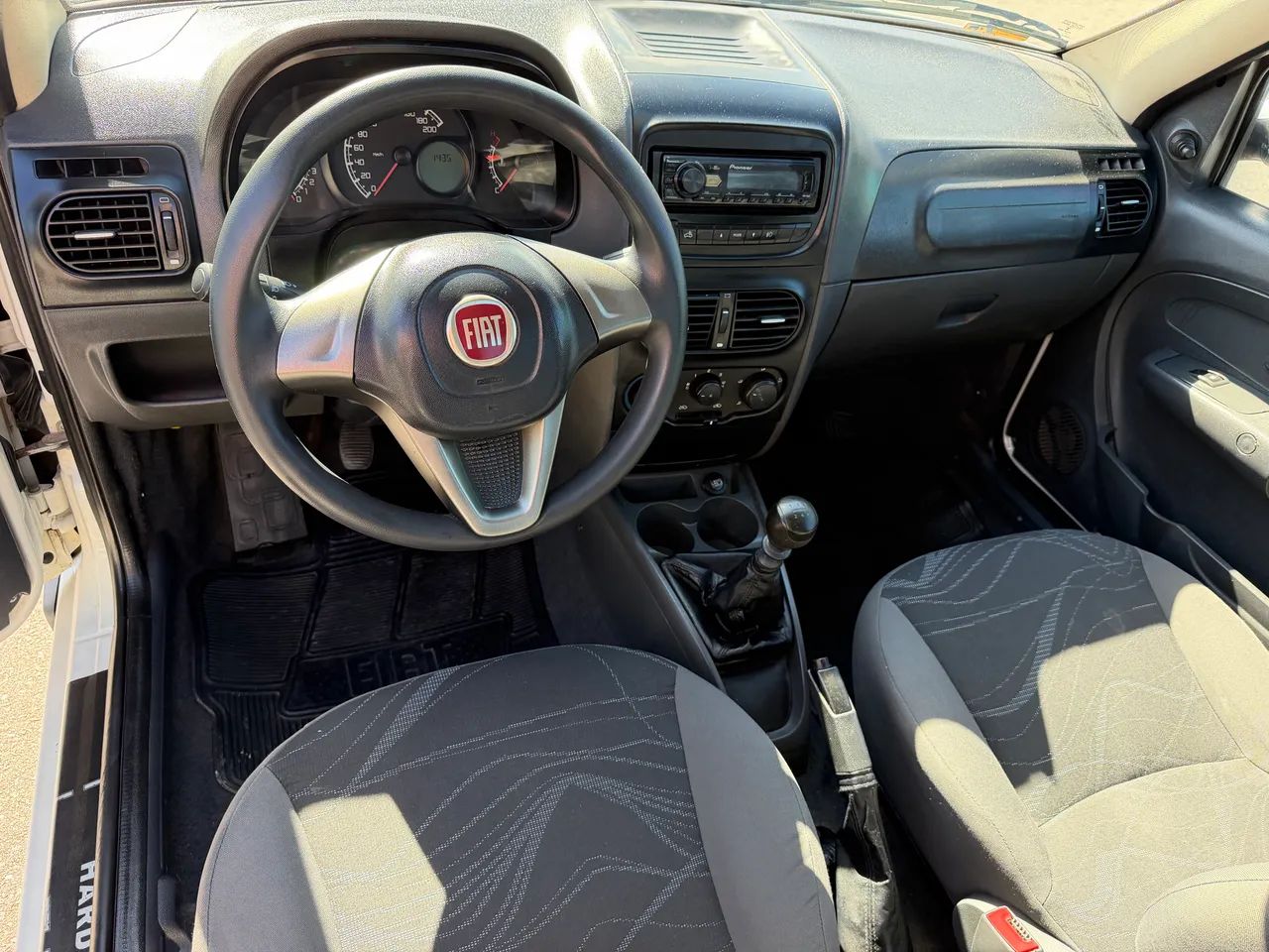 Fiat Strada Working 1.4 MPI Fire Flex 8V CS 2016 - Foto 3