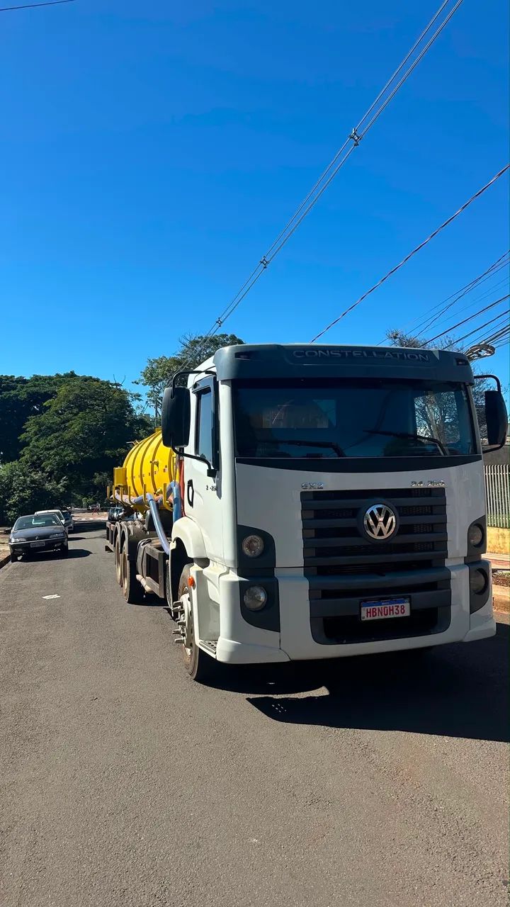 Vende se caminhão auto fossa  constellation 24.250  - Foto 11