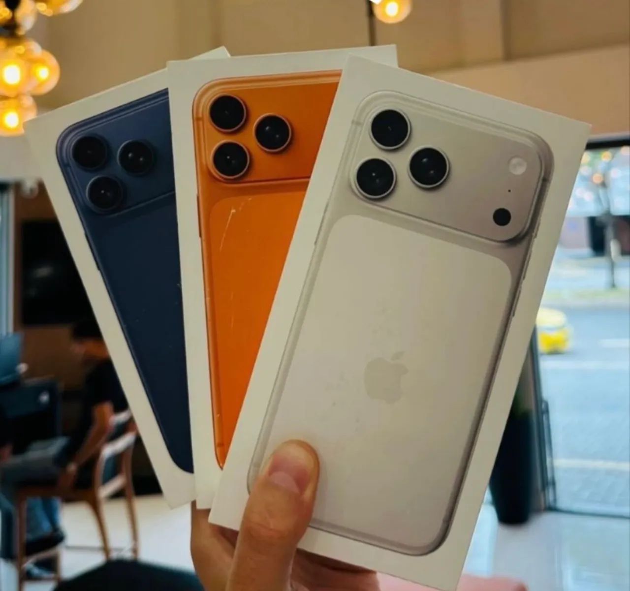 iPhone 17 pro max 256GB LARANJA E AZUL