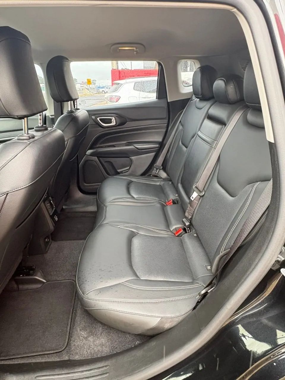 Jeep Compass LONG. T270 1.3 TB 4x2 Flex Aut., foto 12 de 12