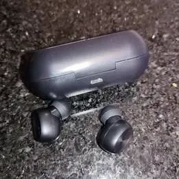 Fone de ouvido sem fio com estojo recarregável - Bluetooth e touch - Foto 3
