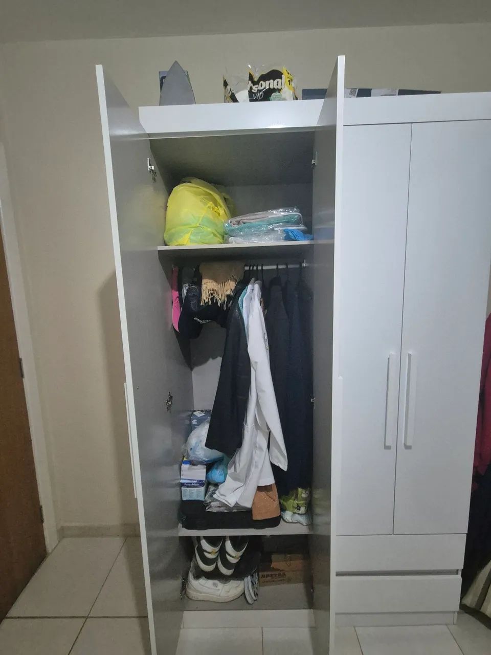 VENDO GUARDA-ROUPA USADO - Foto 4