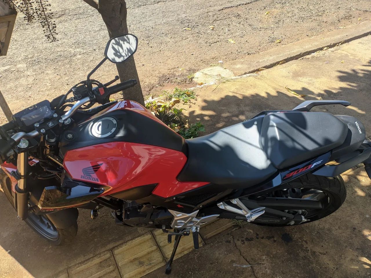 CB 300F TWISTER - Foto 5