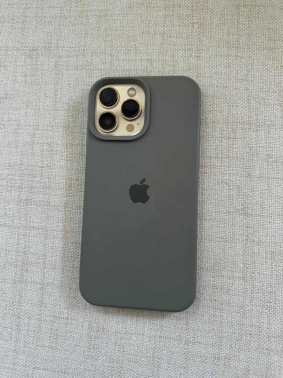iPhone 13 Pro Max dourado todo filé celular funcionando perfeitamente  - Foto 2