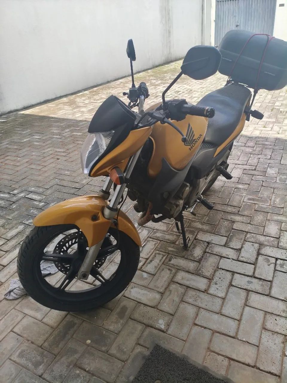 CB300- 2011-  - Foto 2