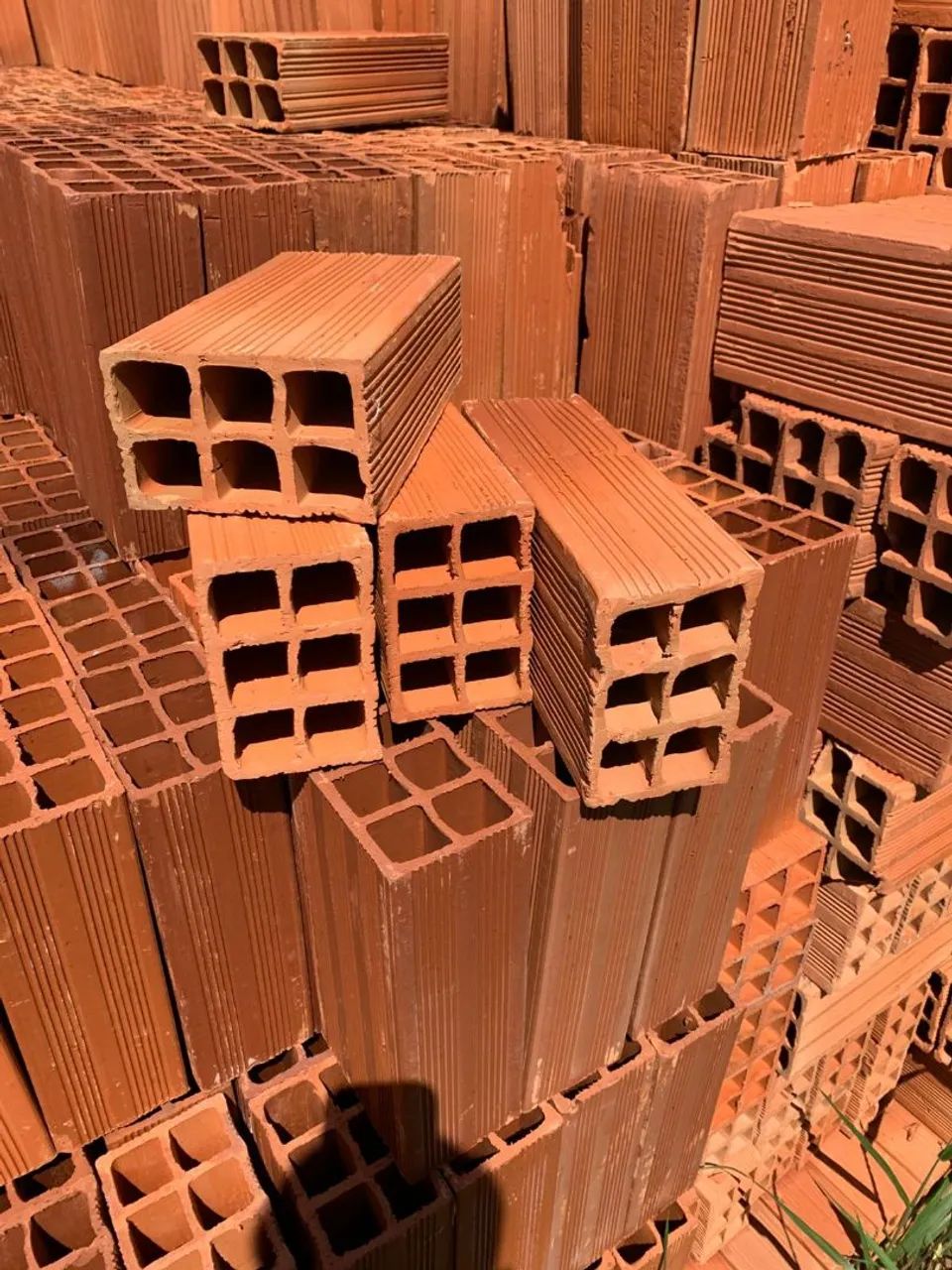 ?Tijolo 6 furos milheiro ? - Foto 3