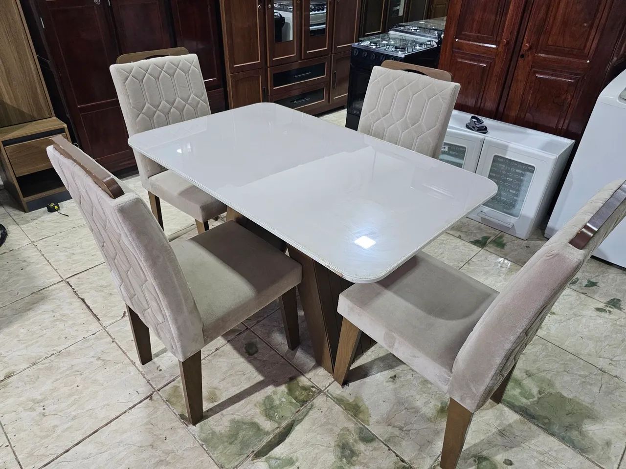 Mesa usada de 100%mdf tampão de vidro - Foto 5