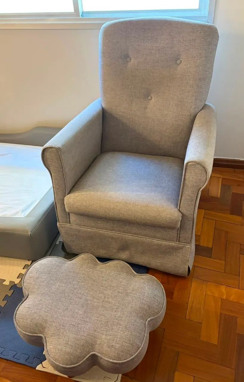 Poltrona de amamentação + puff - Foto 2