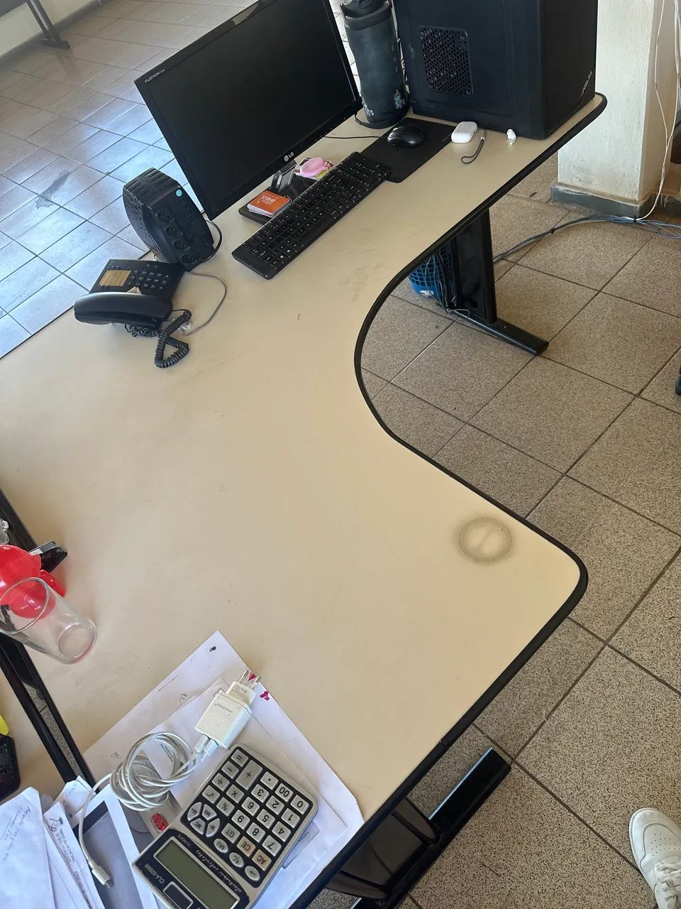Mesa de escritório - Foto 2