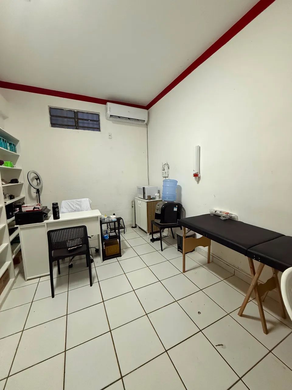 Farmácia completa à venda - pronta para funcionar | Equipamentos e estoque - Foto 5