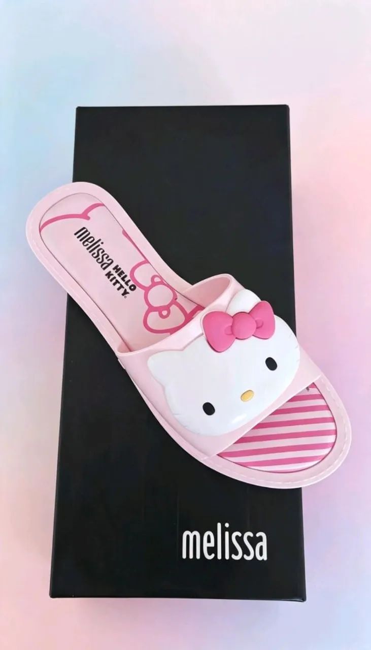 Chinelo hello Kitty Rosa 36 (novo) - Foto 5