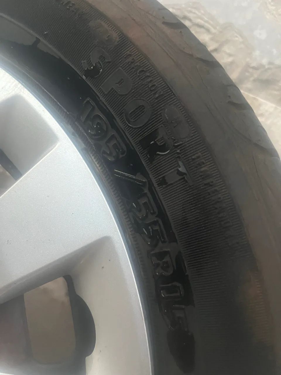 Rodas + Pneus 
