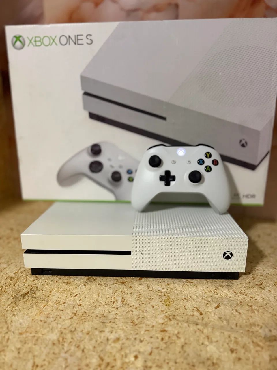 Xbox One S com caixa e todos os acessórios ! Aceito cartão - Foto 3