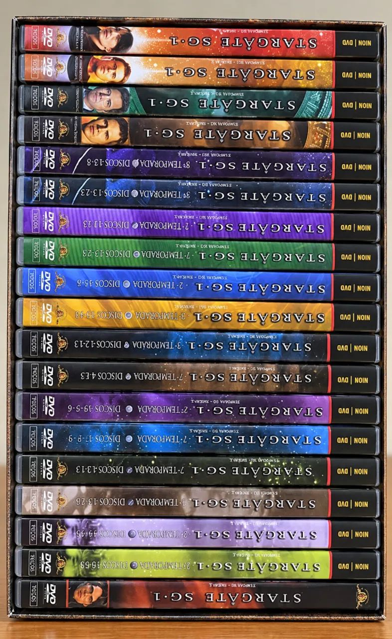 Stargate SG-1 - Box Completo 10 Temporadas - 53 DVDs - Edição de