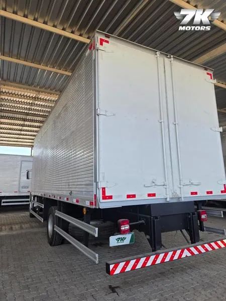 VOLKSWAGEN 17.190 WORKER 2015 - Foto 7