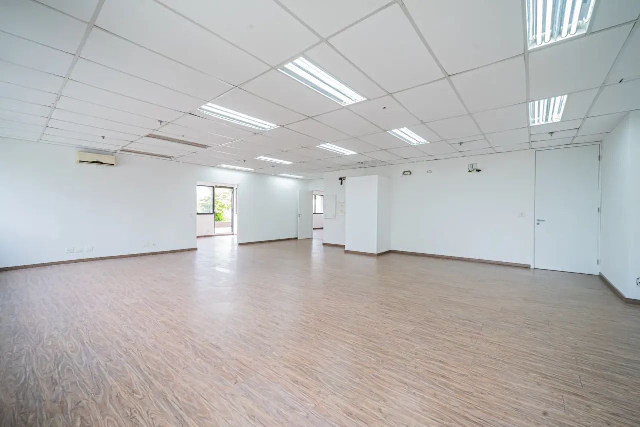 Sala Comercial para Locação em Santo Amaro  242m², 4 Banheiros e 4 Vagas - Foto 7