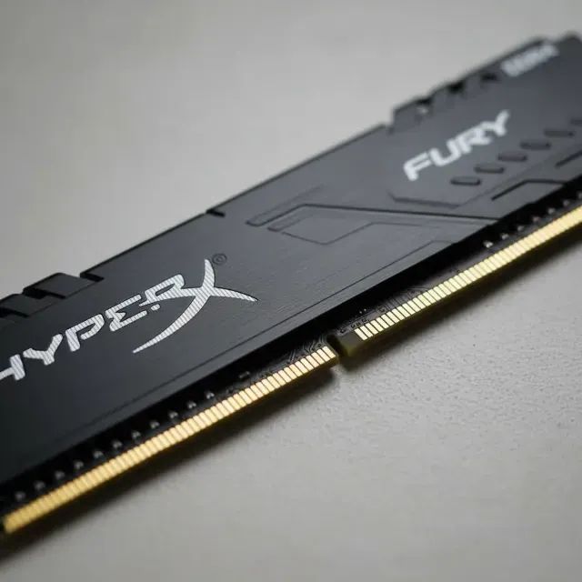 Pente de Memória DDR4 HyperX 2x8gb - Foto 2