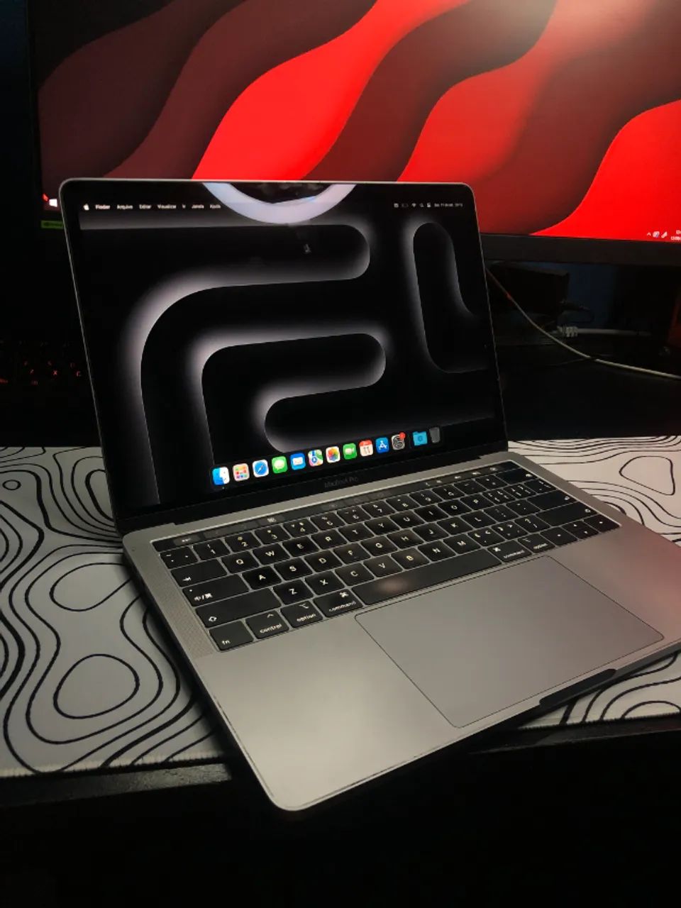 Macbook Pro A1989 13 Polegadas 8gb ssd 256 i4 - Foto 4