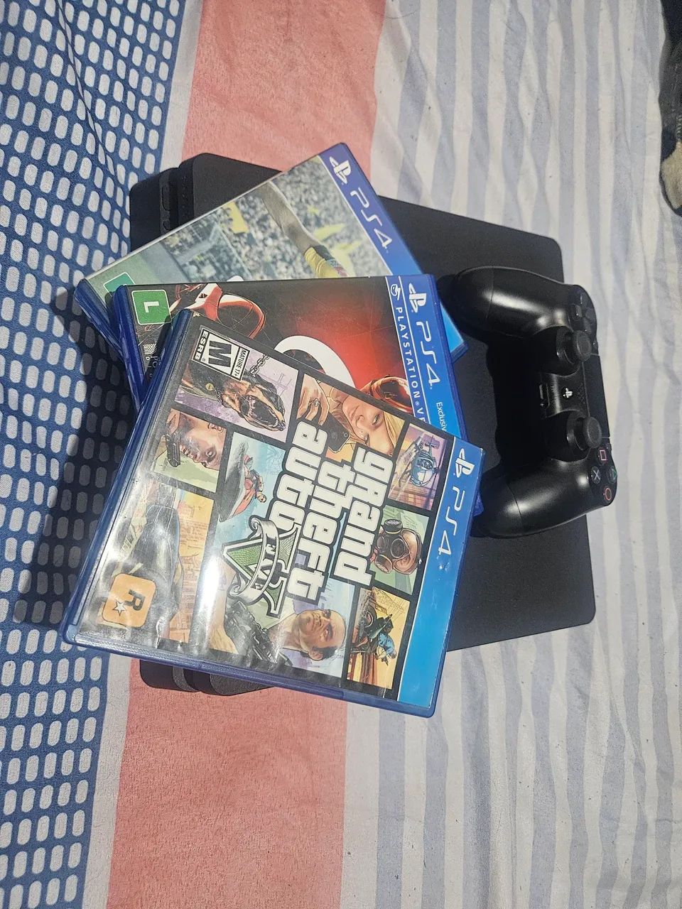 PS4 Slim 1TB (Troco) - Foto 3