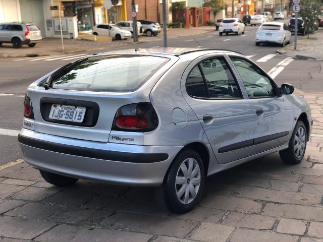 Renault Megane 1.6 8 Válvulas Direção Hidráulica 2000 - Foto 2