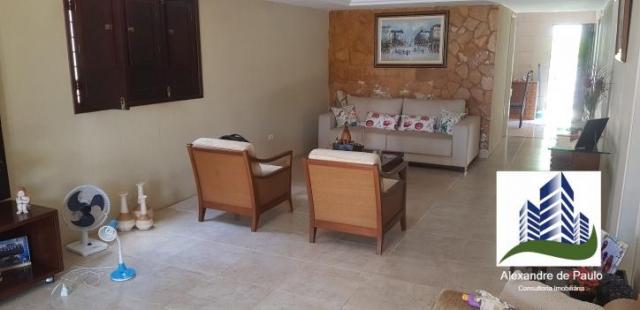 Casa com 3 quartos, 360 m² em pau amarelo, próximo a praia, toda reformada e com piscina - Foto 2