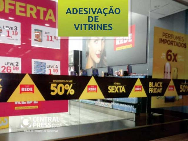 Contrata-se Profissional em Comunicação Visual - Foto 3