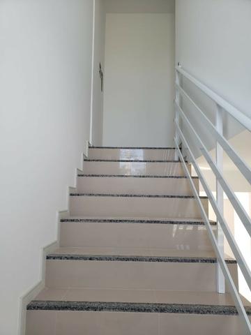 Nova Palhoça De Esquina Por R$ 250 Mil - Sobrado Com 2 suítes e Massa Corrida - Foto 16