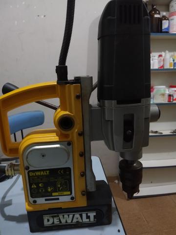 Furadeira magnética Dewalt - Foto 2
