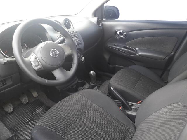Nissan Versa Sl 1.6 Completo _ mensais 499,99 - Foto 4