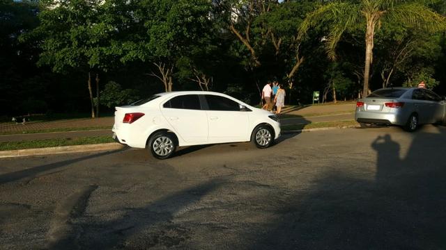 Prisma 1.4 LT Flex-2017/2018-Carro muito novo, de mulher - Foto 6