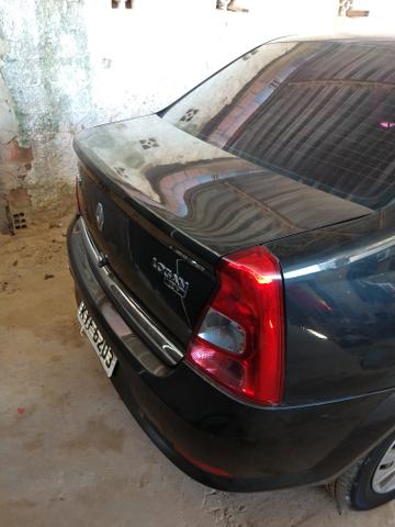 Vendo ou troco um Renault logan a gás legalizado - Foto 3